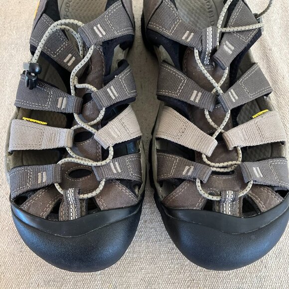Keen Men's Newport H2 Closed Toe Outdoor Summer Water Sandals Sz 13 - Picture 2 of 9